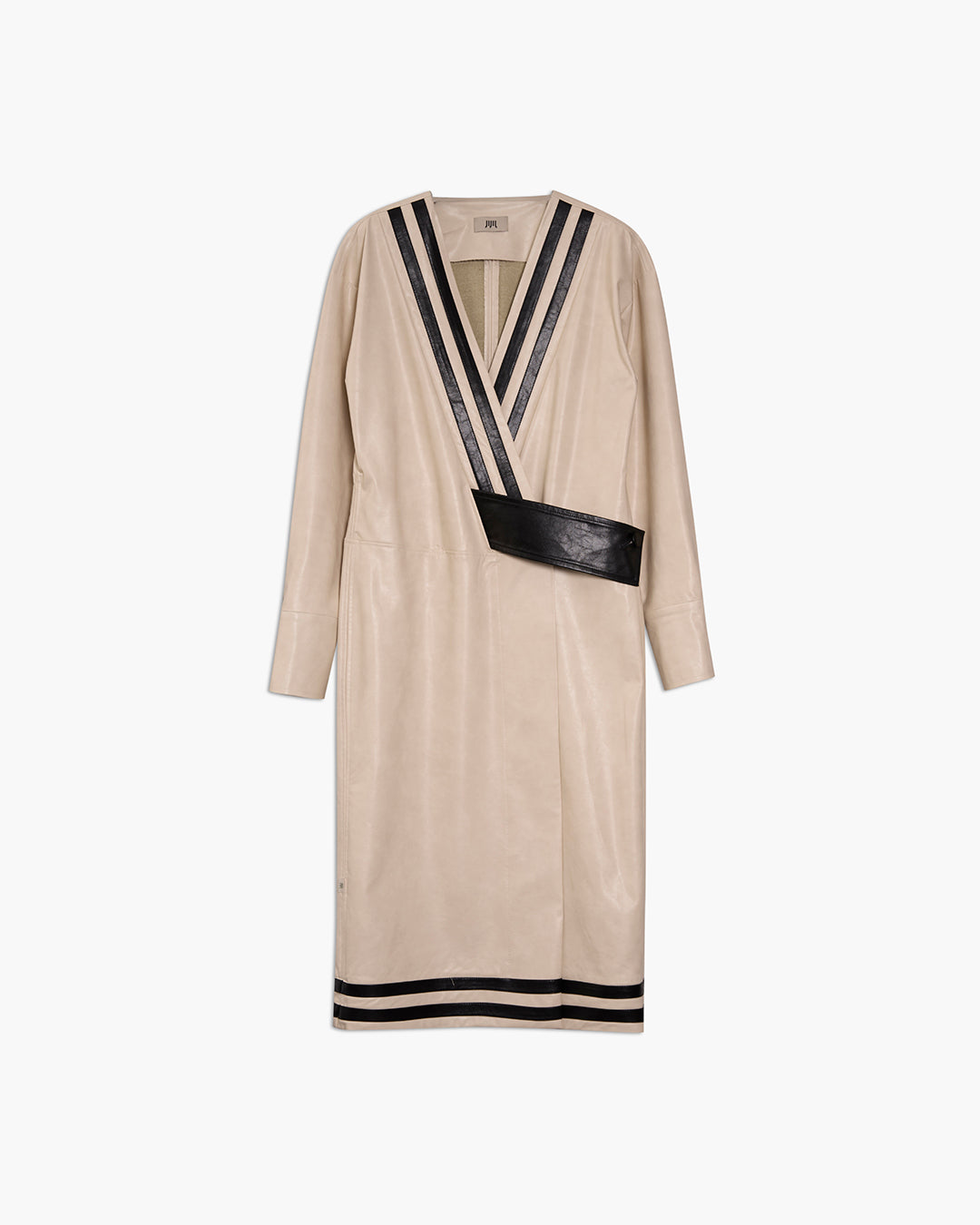 Vestido curto drapeado com aplicação de jóia